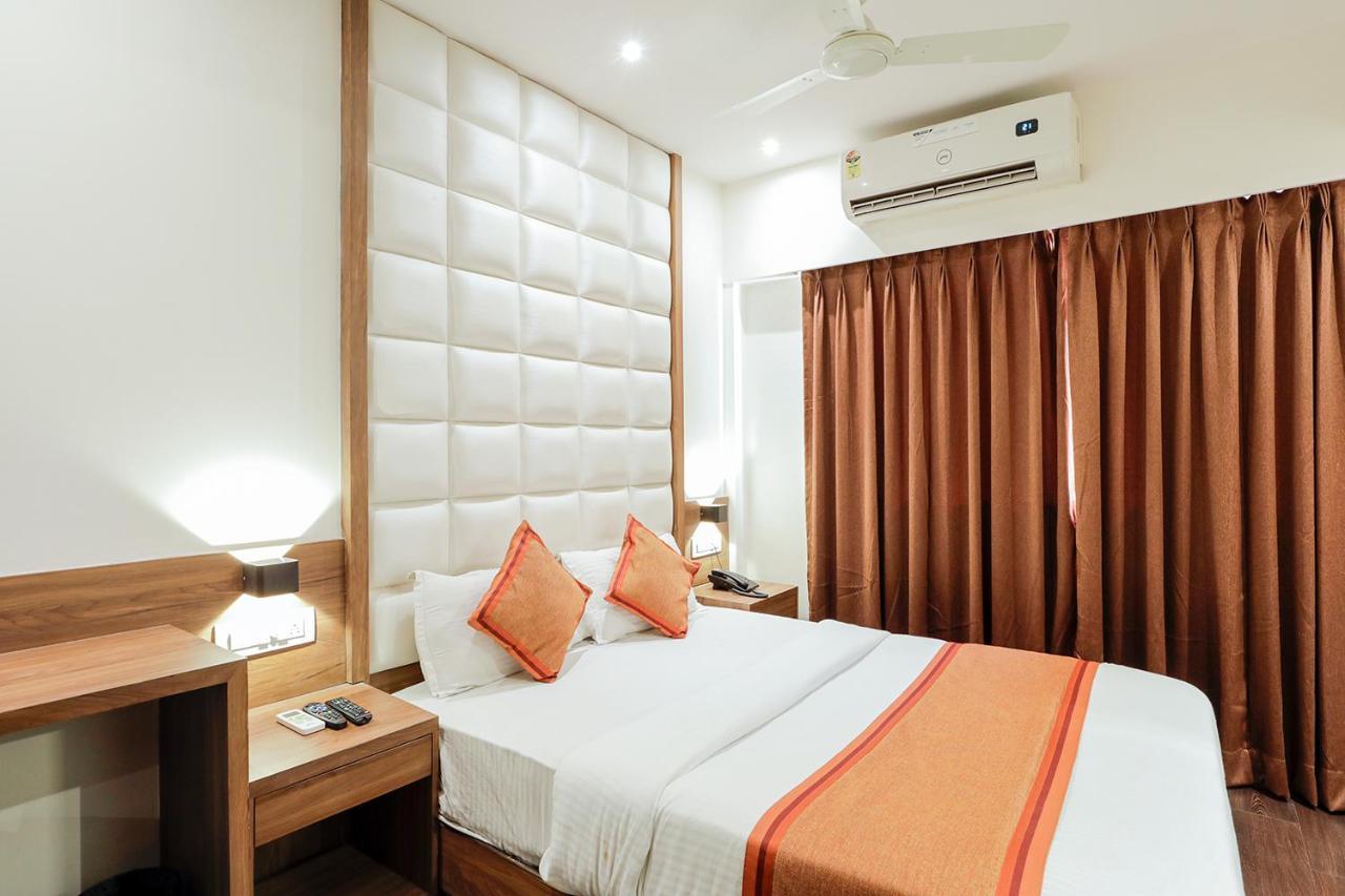 Hotel Ratna Mahal Bombaj Exteriér fotografie