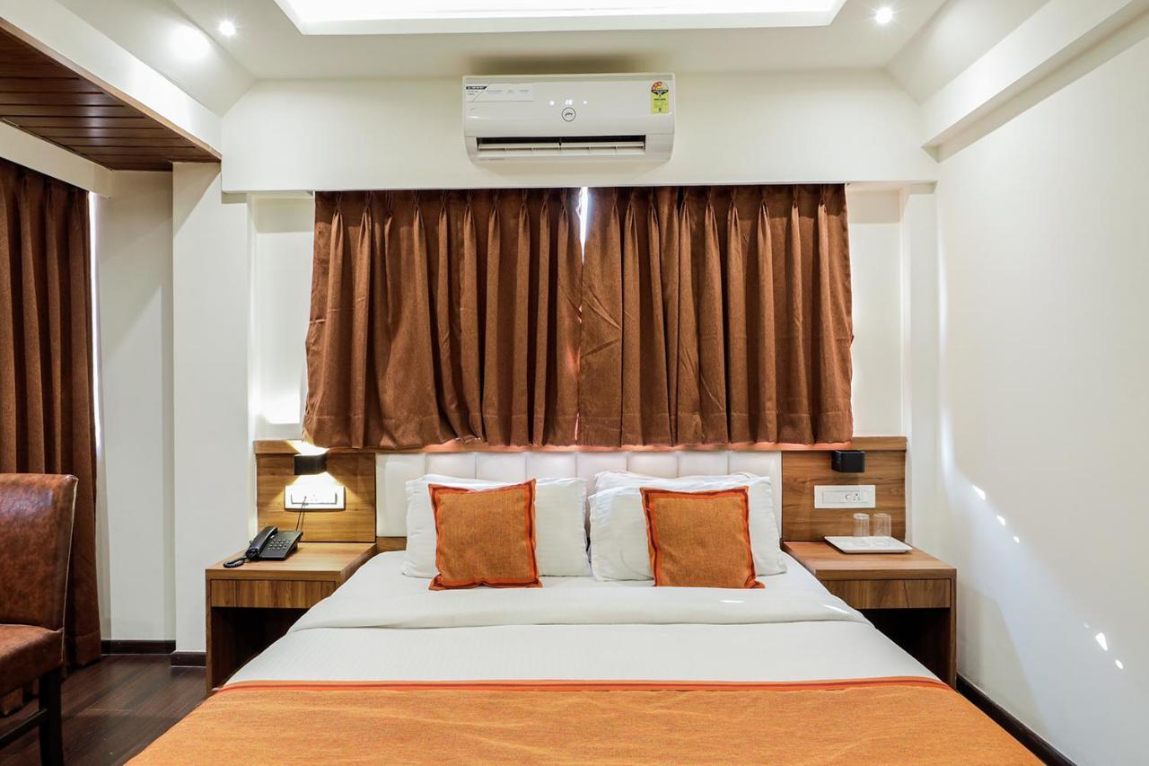 Hotel Ratna Mahal Bombaj Exteriér fotografie